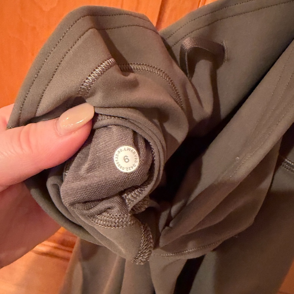 Lululemon Wunder Train - image 3